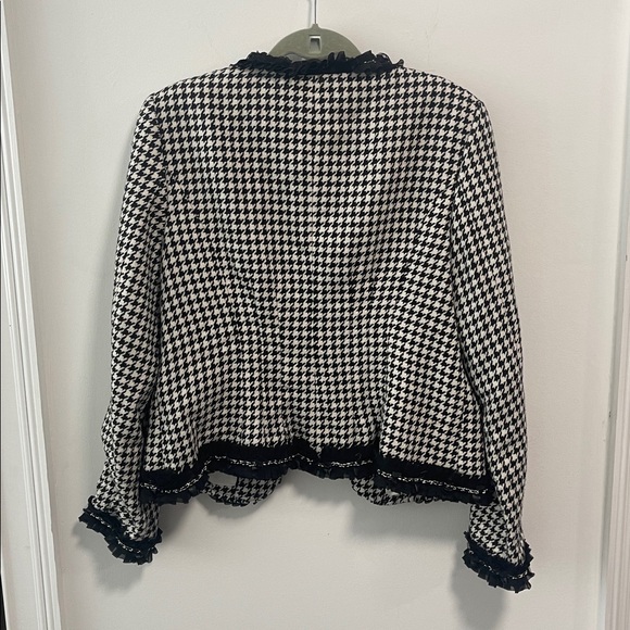 WHBM Ruffled Houndstooth Jacket - Picture 2 of 5